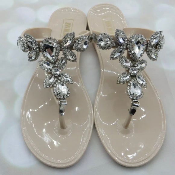 💎Women’s Beige Rhinestone Sandals💎 - Picture 2 of 5